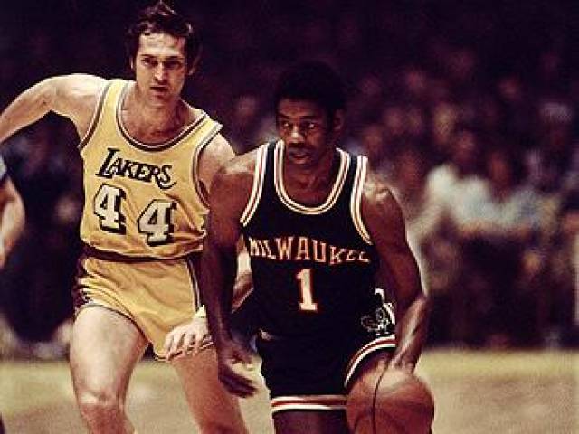 队在整场比 队在整场比