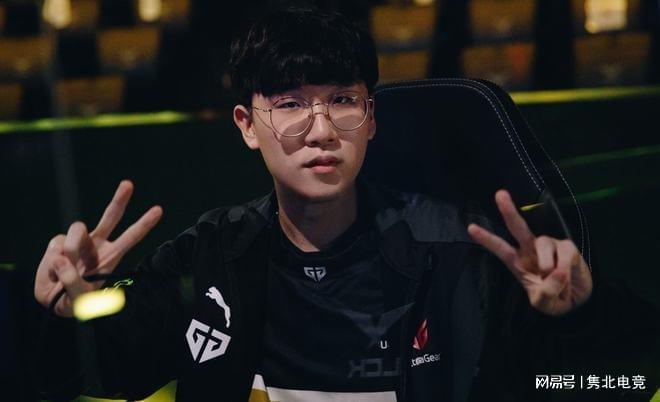 而韦金斯则 而韦金斯则