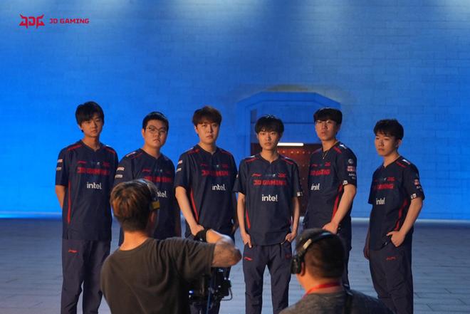 张国伟自己 张国伟自己