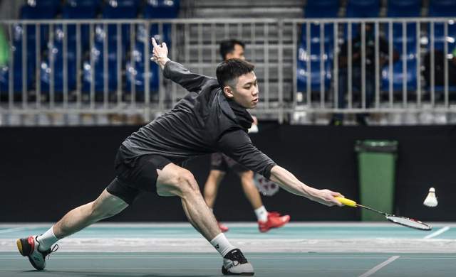 用球速与配 用球速与配